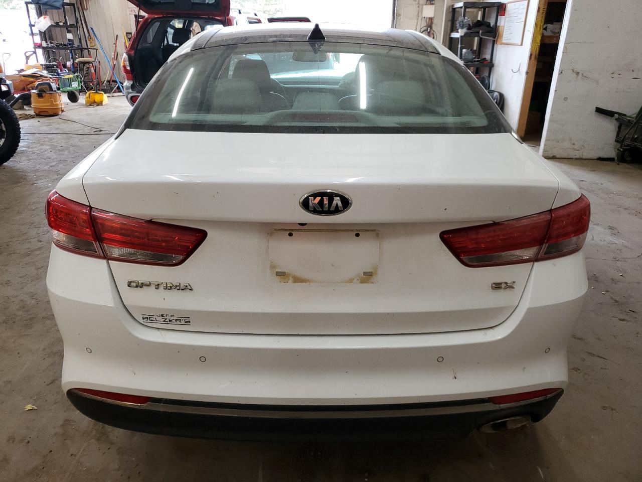 5XXGU4L31GG061804 2016 Kia Optima Ex