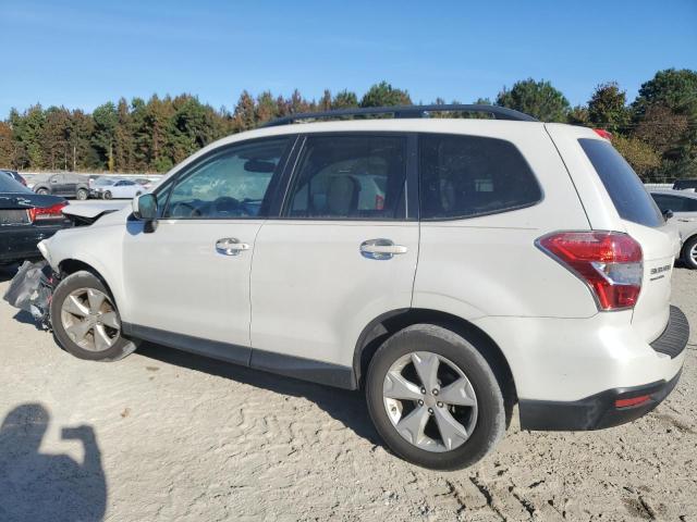  SUBARU FORESTER 2015 Белый