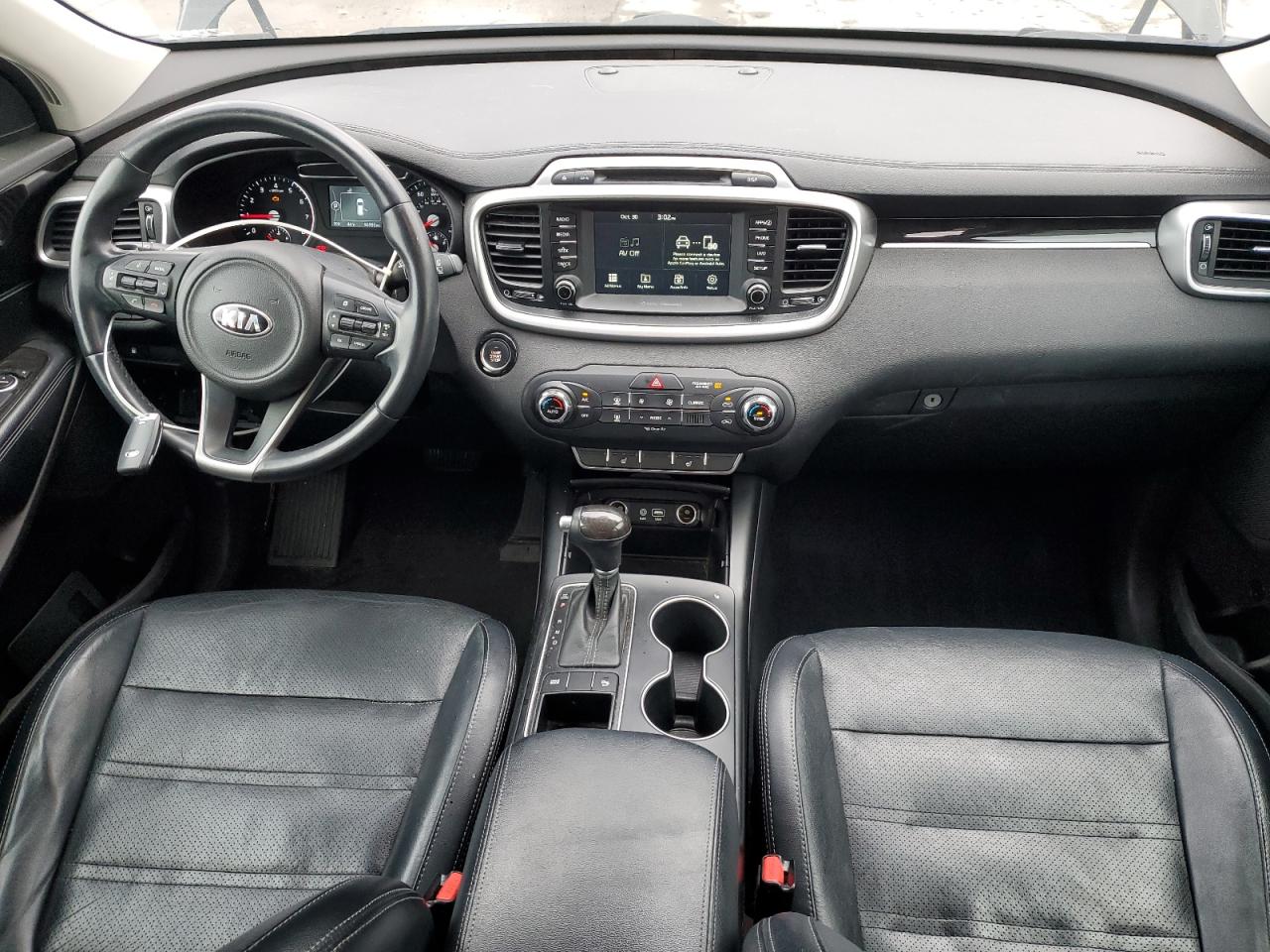 2017 Kia Sorento - Image 8
