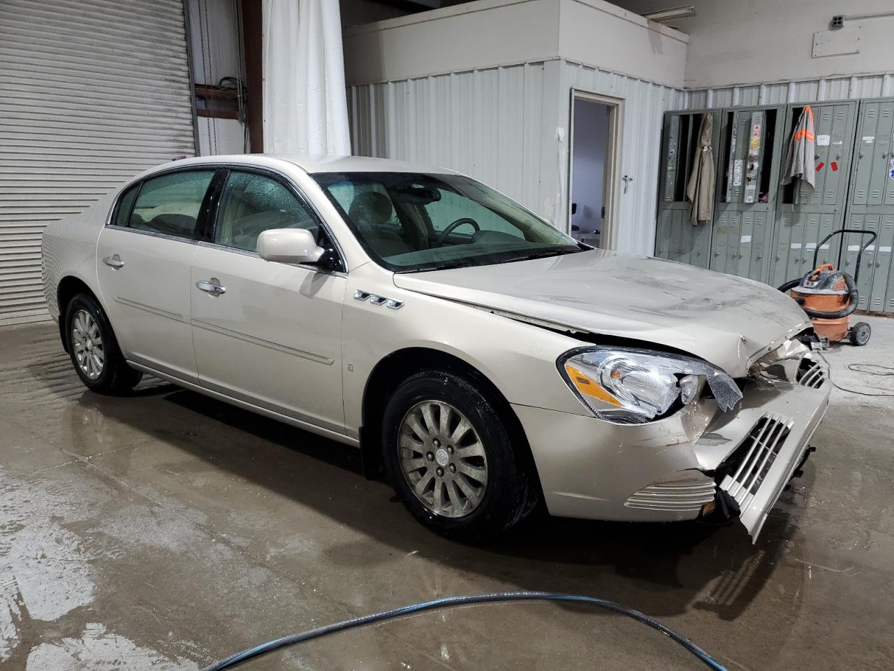 2008 Buick Lucerne Cx VIN: 1G4HP572X8U173415 Lot: 75241024