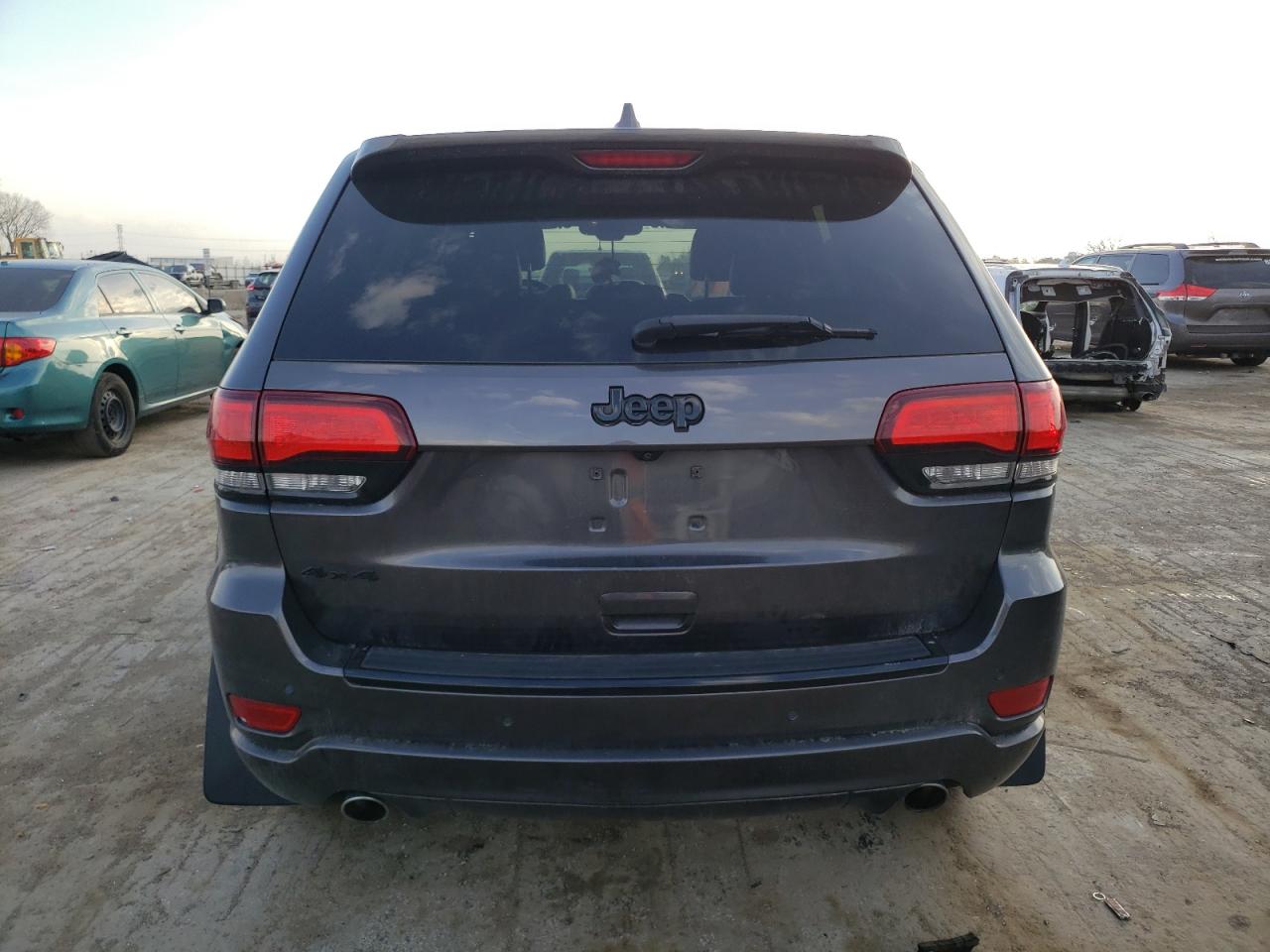 2015 Jeep Grand Cherokee Laredo VIN: 1C4RJFAG2FC235137 Lot: 78508074