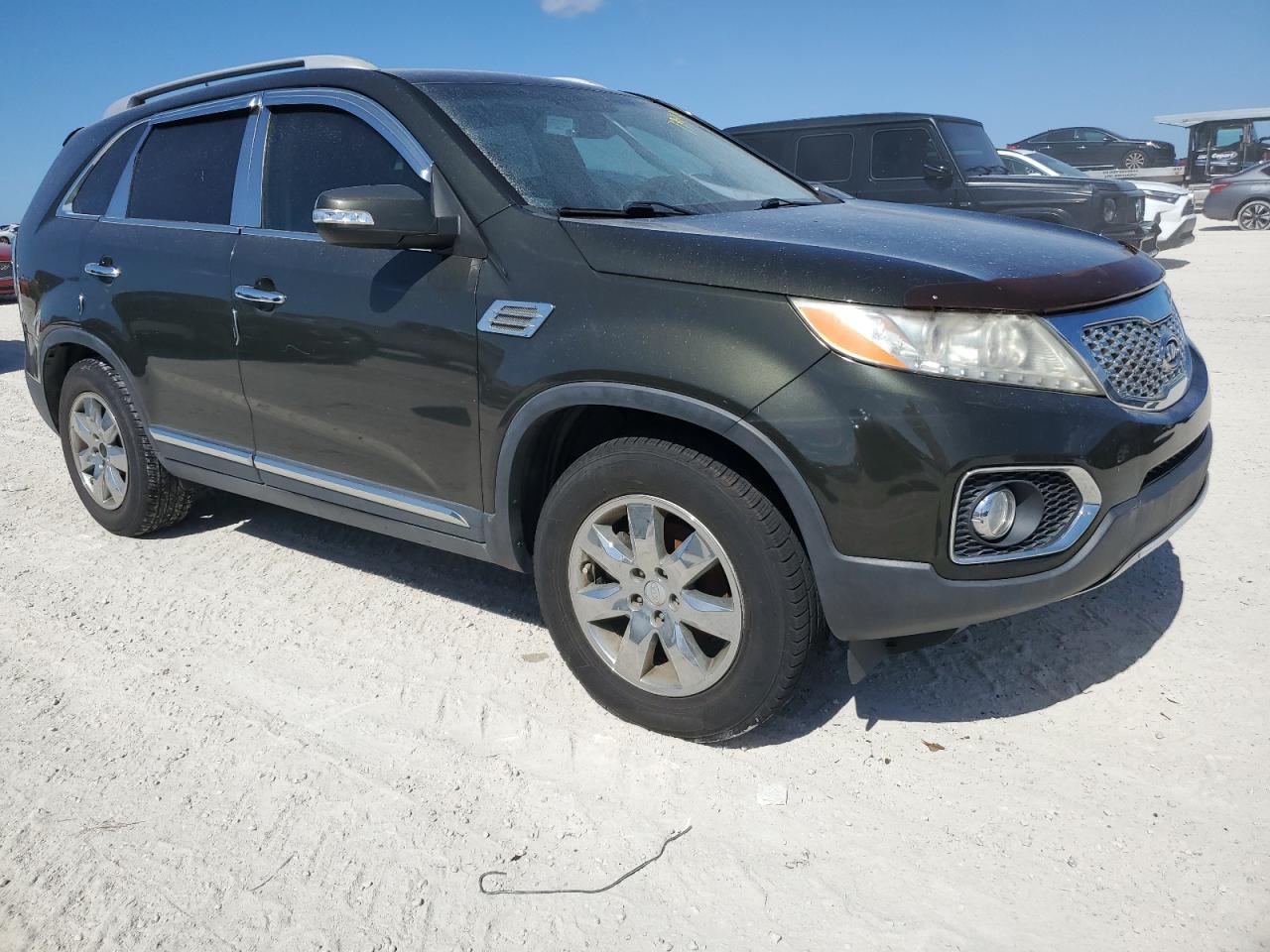 2011 Kia Sorento - Image 4