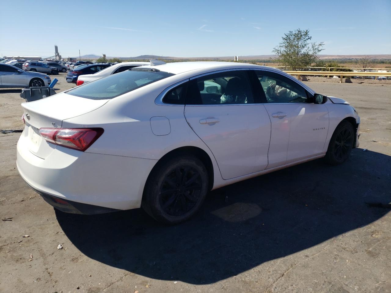 2021 Chevrolet Malibu - Image 3