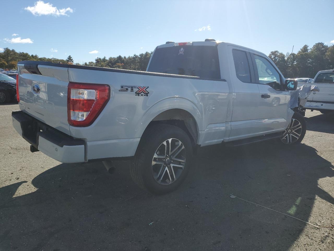 2022 Ford F-150 - Image 3