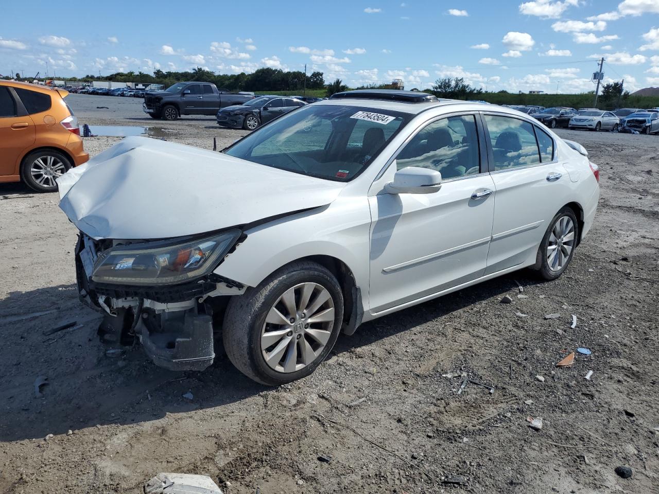 VIN 1HGCR2F84FA113448 2015 HONDA ACCORD no.1