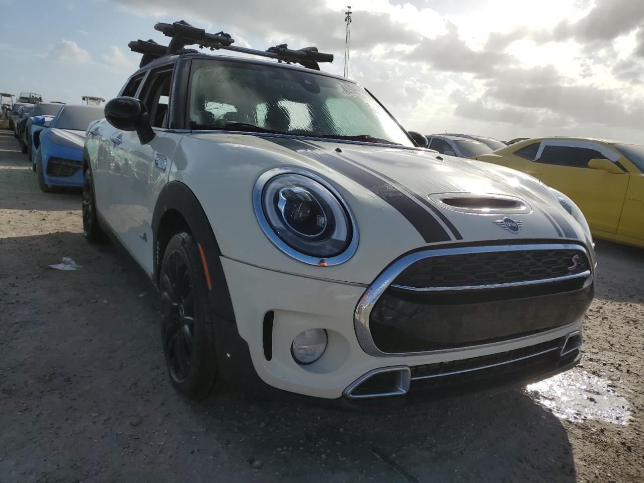 2019 MINI Cooper - Image 4