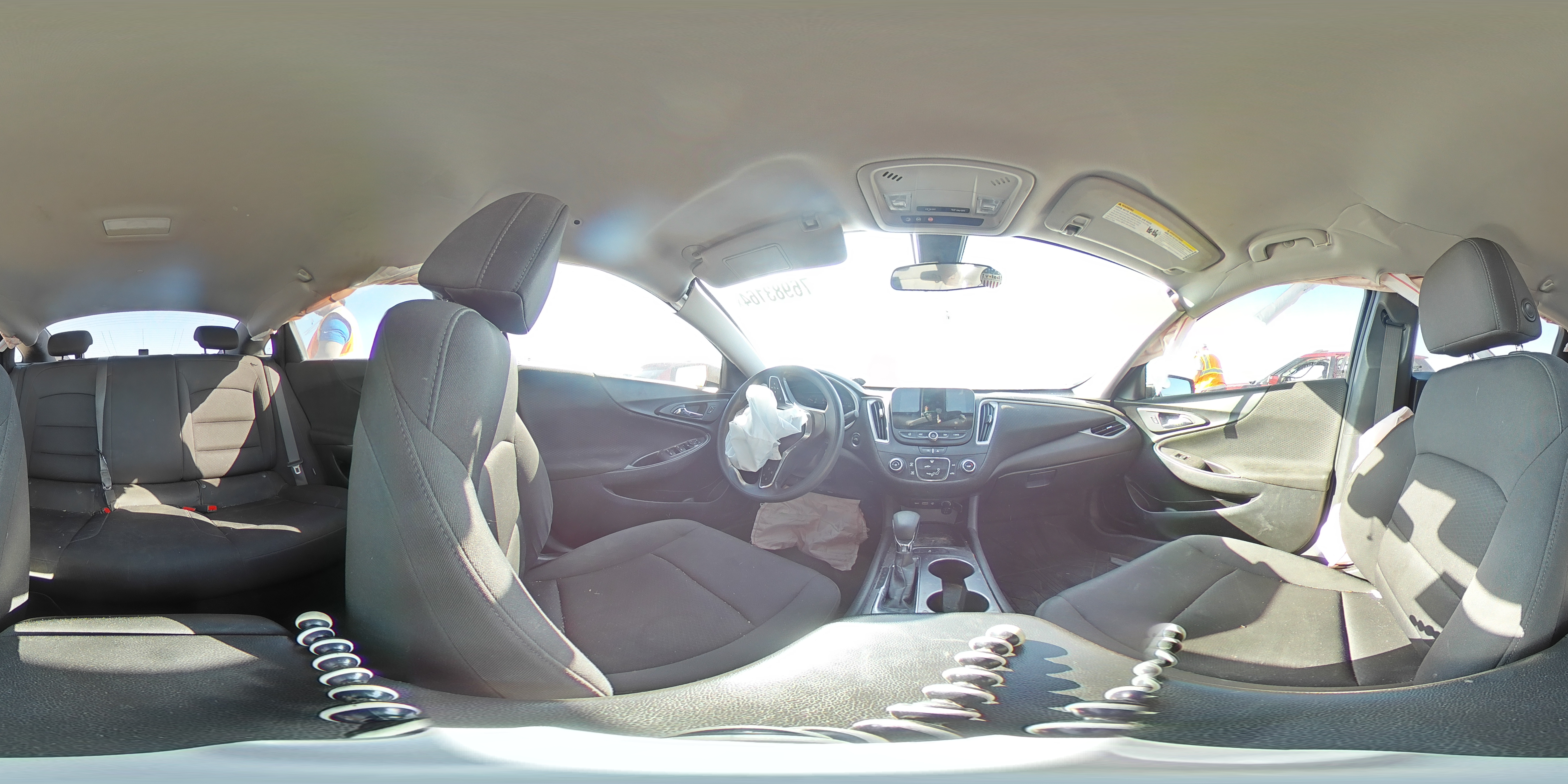2021 Chevrolet Malibu - Image 13