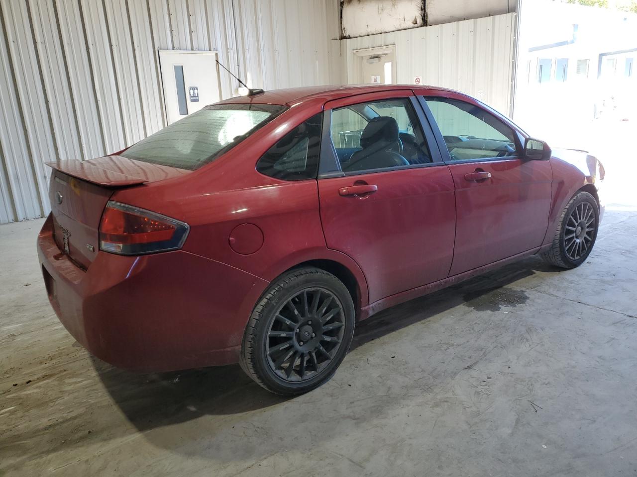 2011 Ford Focus - Image 3