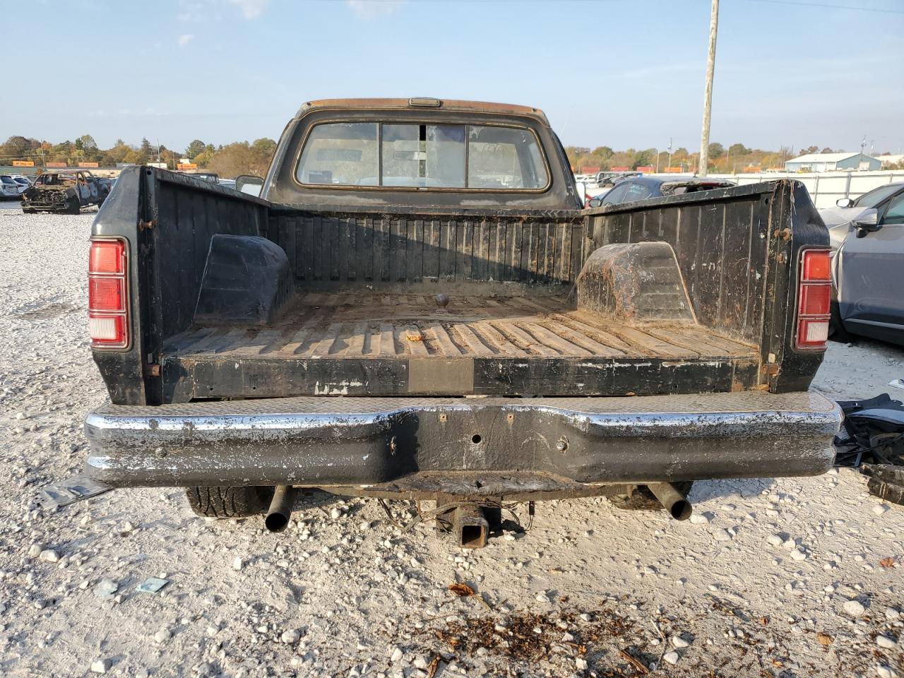 1987 Dodge W-Series W150 VIN: 1B7HW14T8HS460776 Lot: 76572164