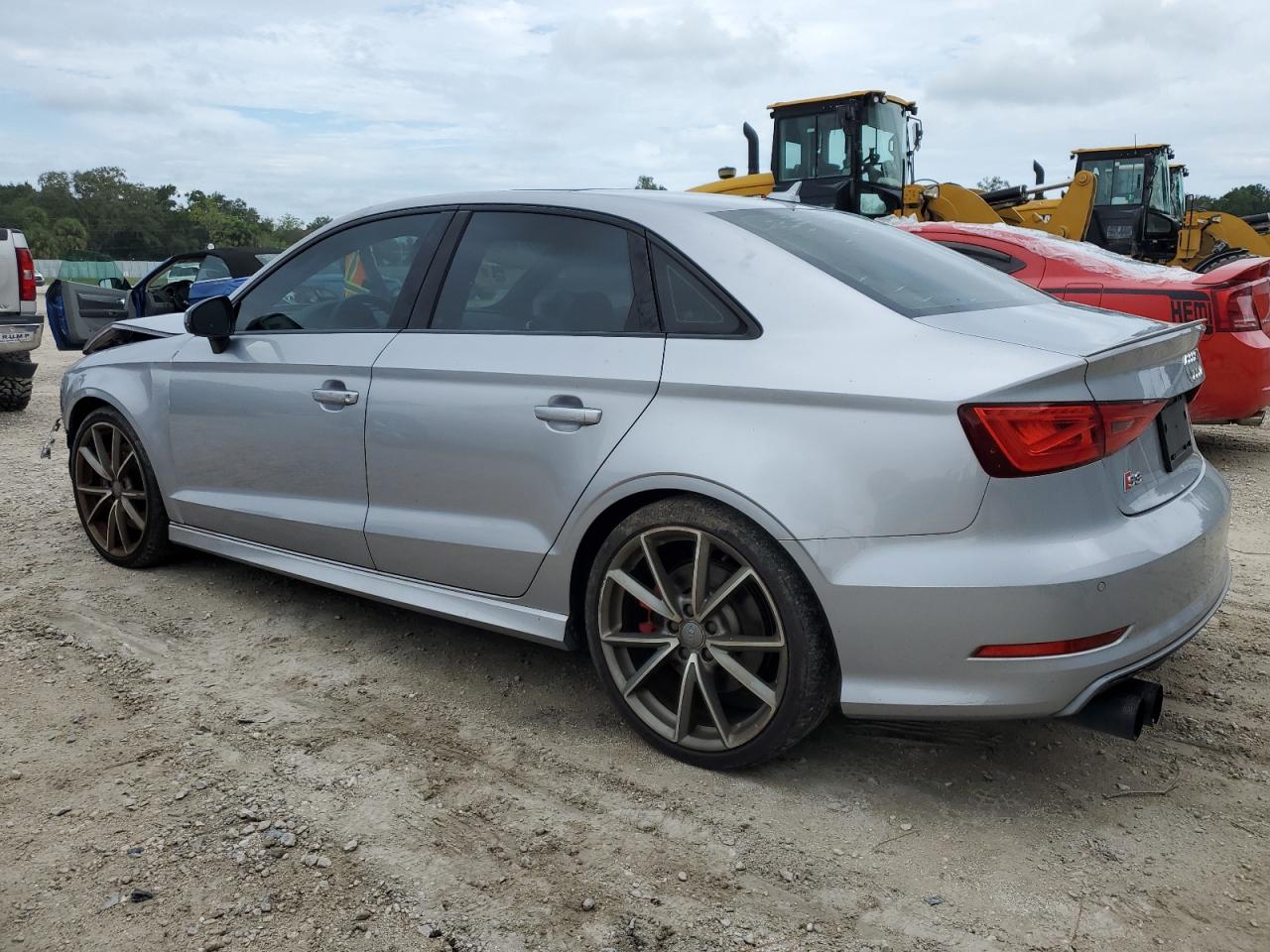 WAUF1GFF3G1030283 2016 AUDI S3 - Image 2