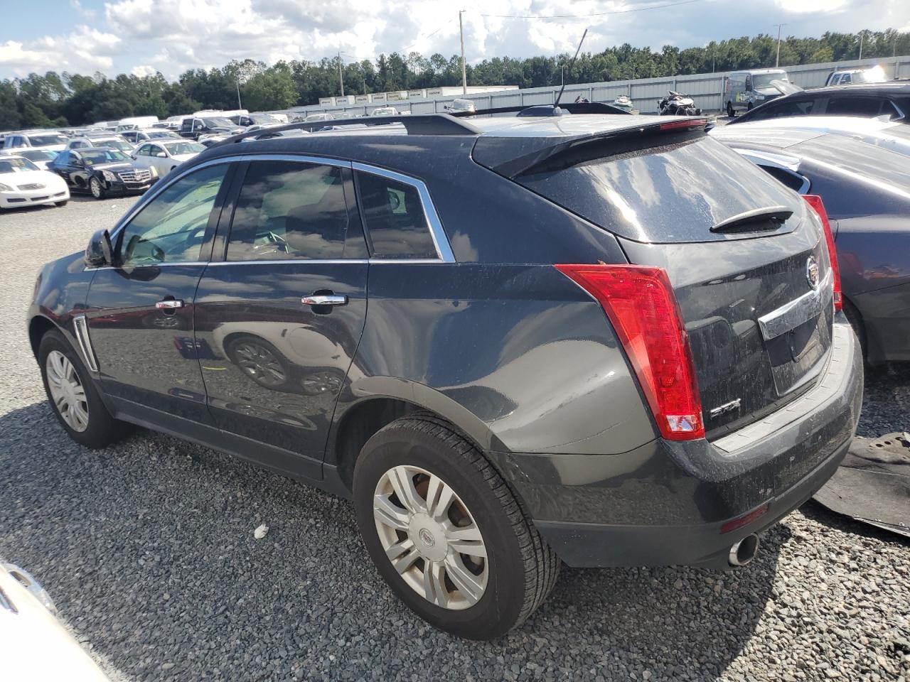 2015 Cadillac SRX - Image 2