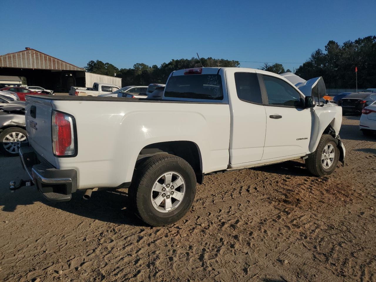 2020 GMC Canyon - Image 3