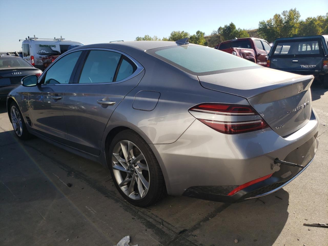 2022 Genesis G70 - Image 2