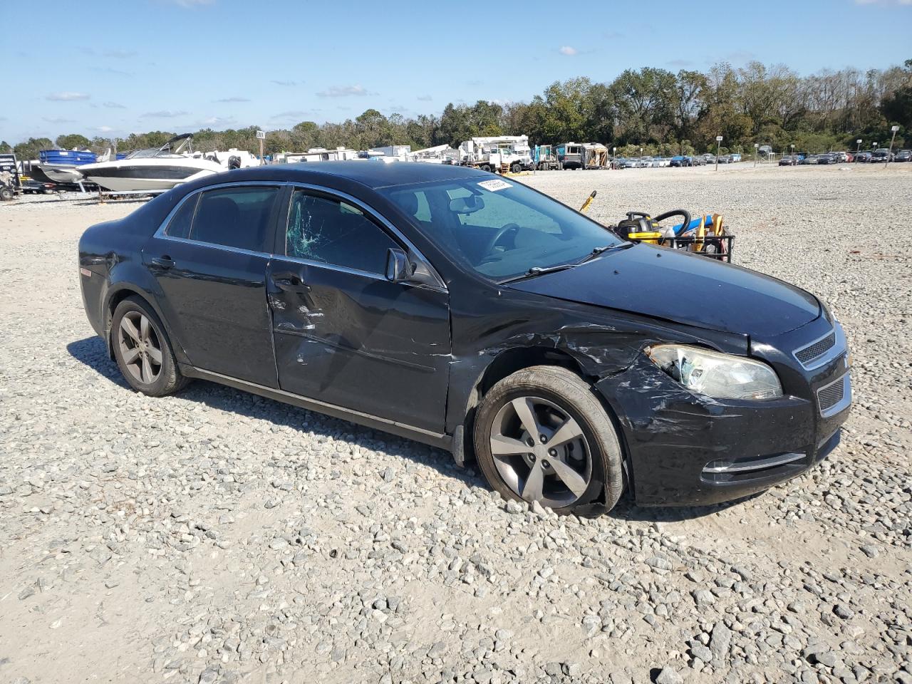 2011 Chevrolet Malibu - Image 4