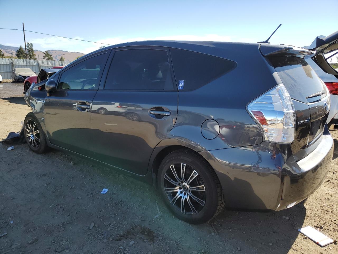 2014 Toyota Prius - Image 2