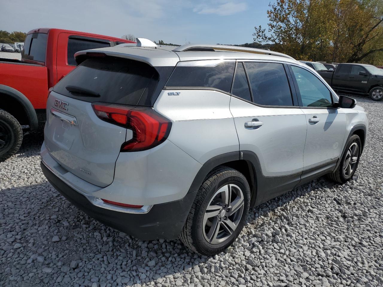 3GKALVEV7JL215459 2018 GMC Terrain Slt