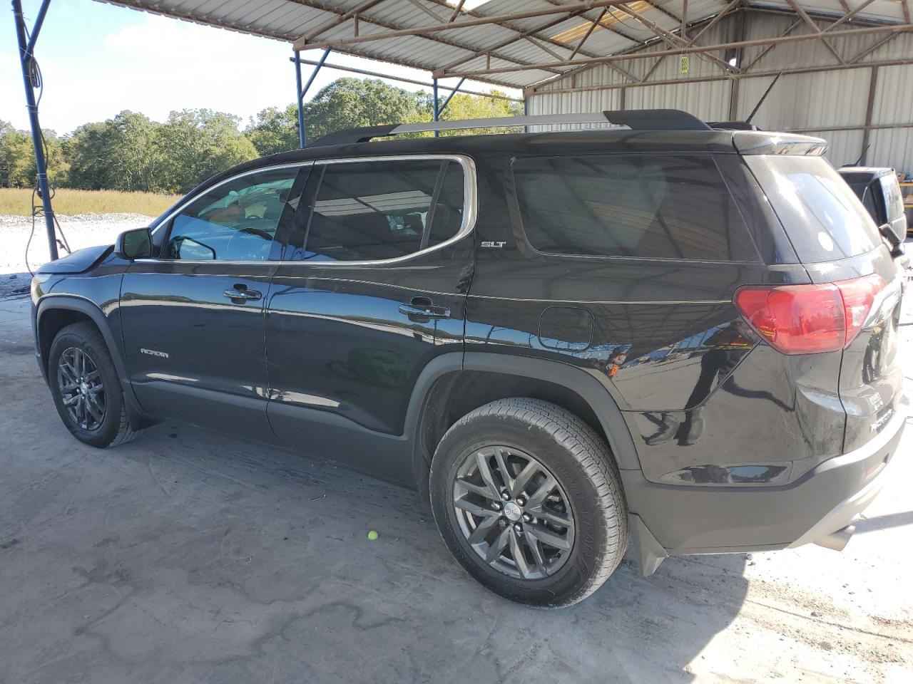 2019 GMC Acadia - Image 2