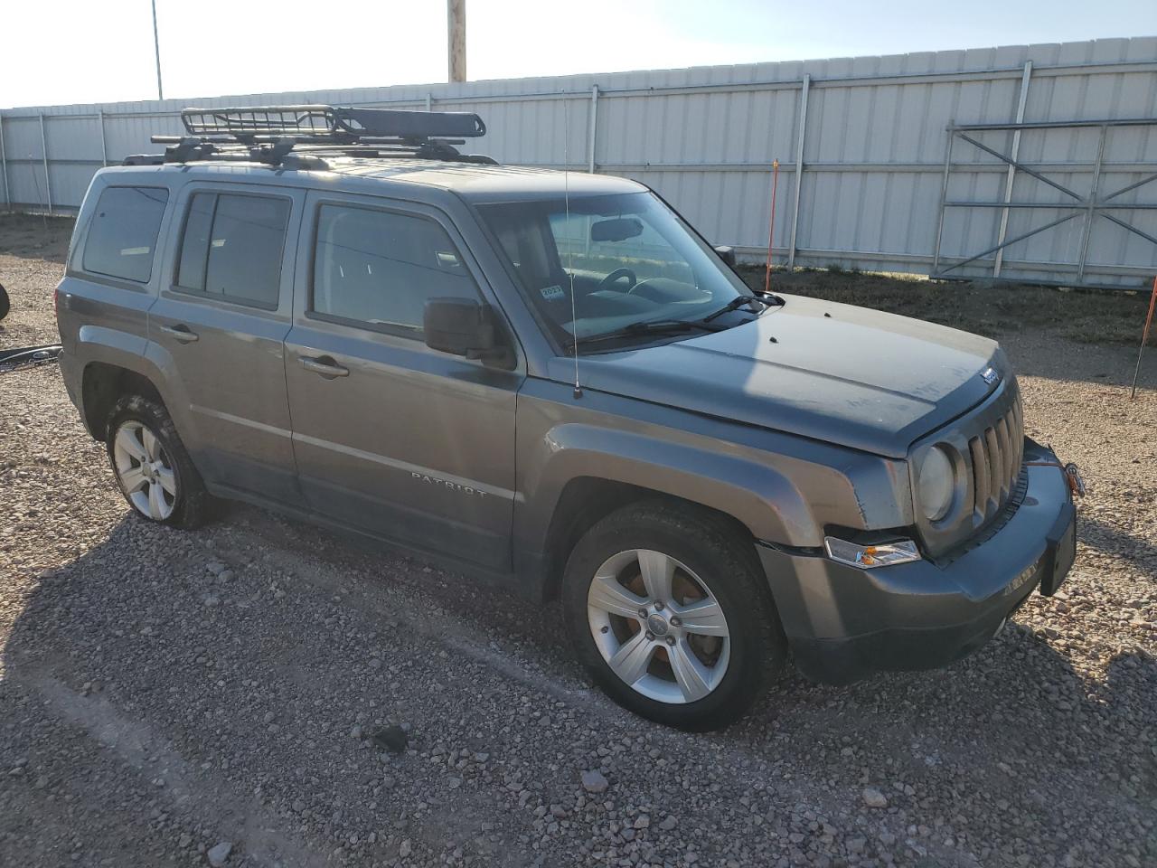 2011 Jeep Liberty (Patriot) - Image 4