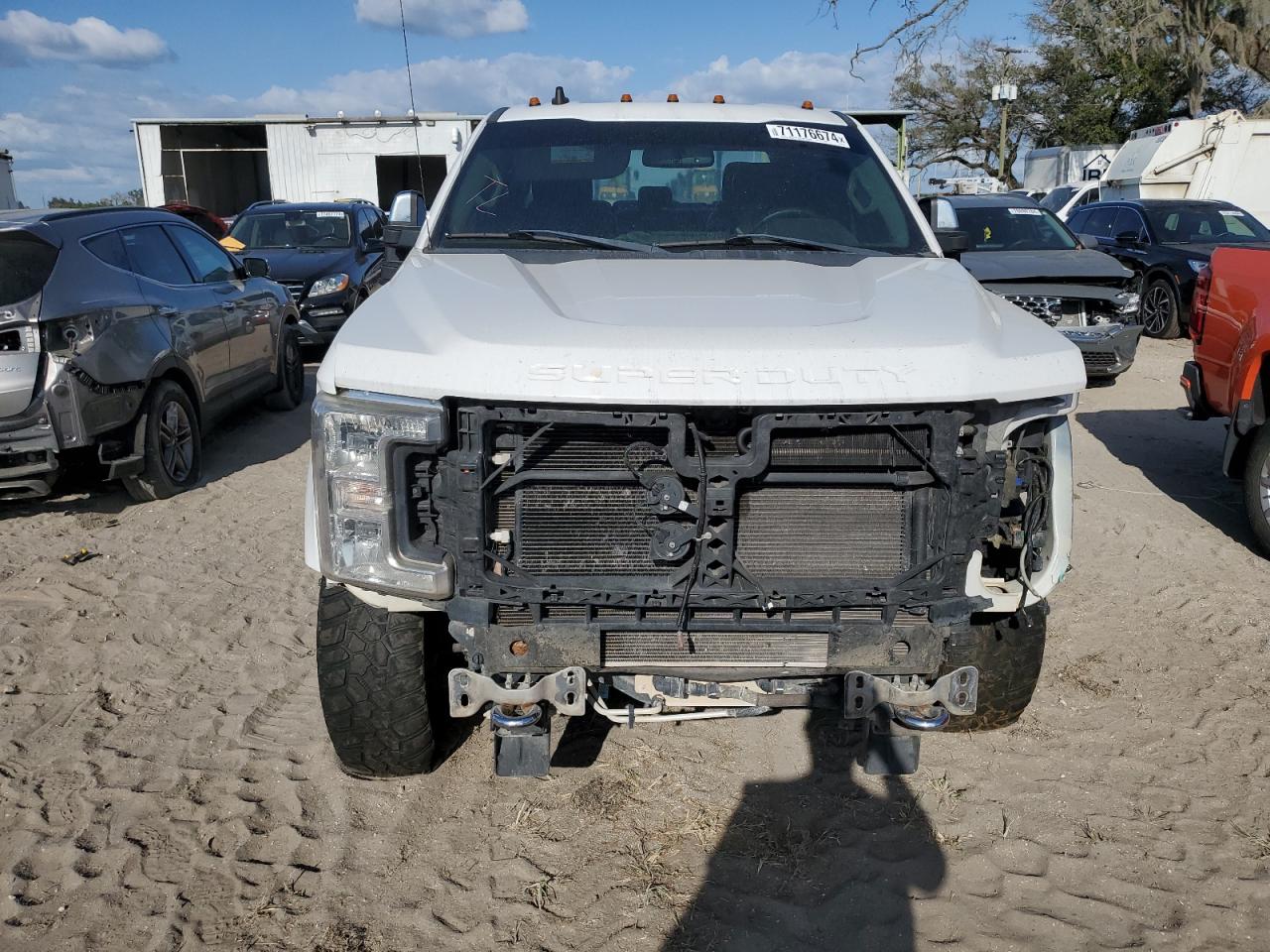 2019 Ford F250 - Image 5