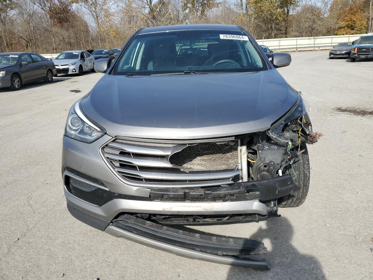 2017 Hyundai Santa Fe - Image 5