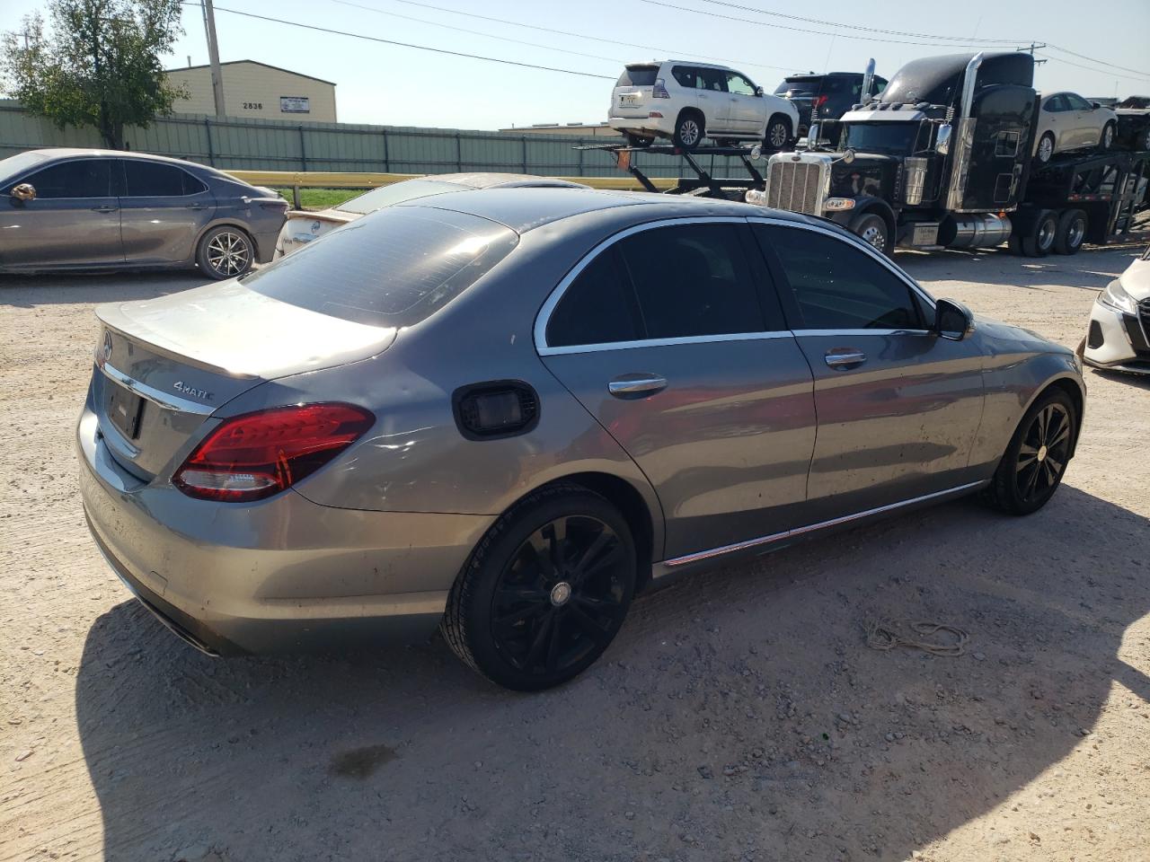 VIN 55SWF4KB0GU142891 2016 MERCEDES-BENZ C-CLASS no.3