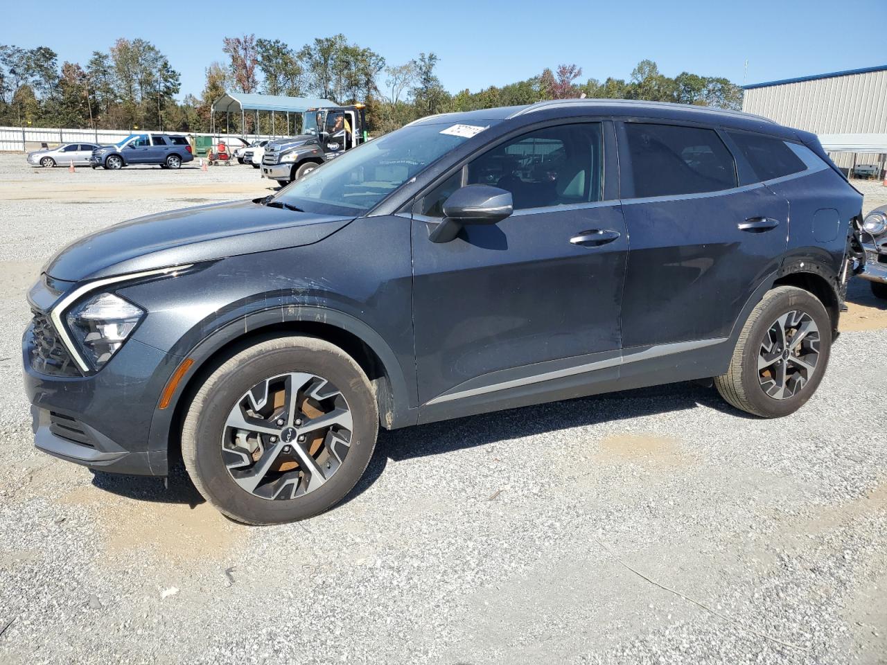2023 Kia Sportage - Image 1