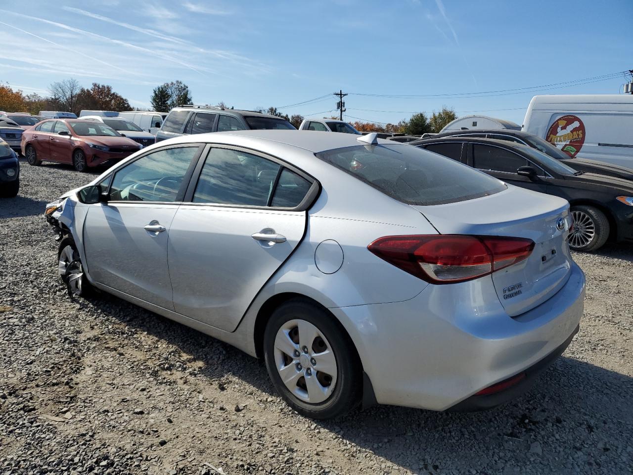 2018 Kia Forte - Image 2