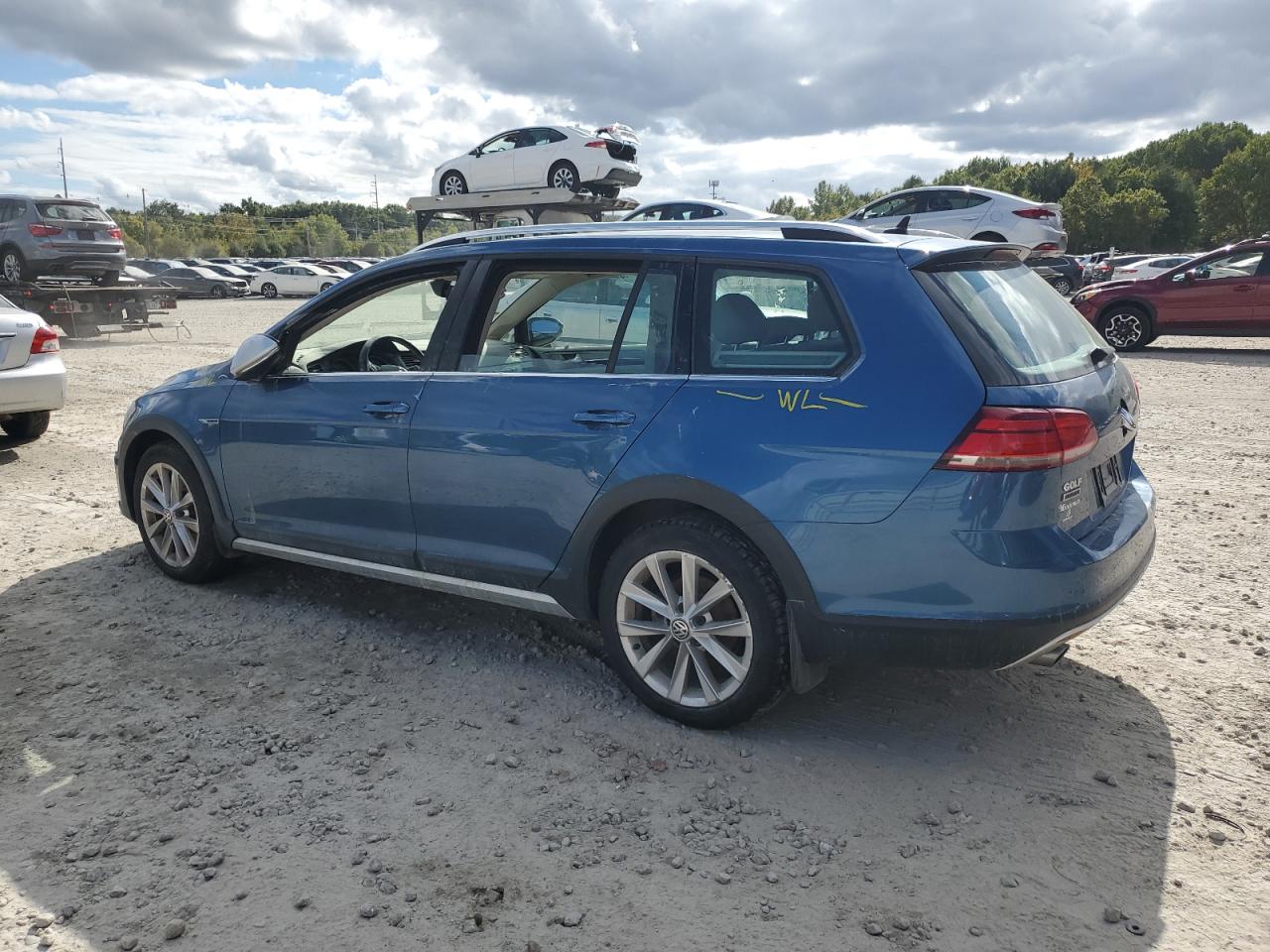 3VWH17AU4KM518880 2019 VOLKSWAGEN GOLF - Image 2