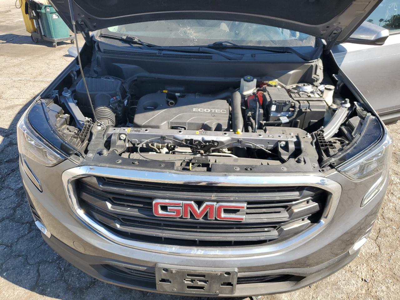 2018 GMC Terrain - Image 12