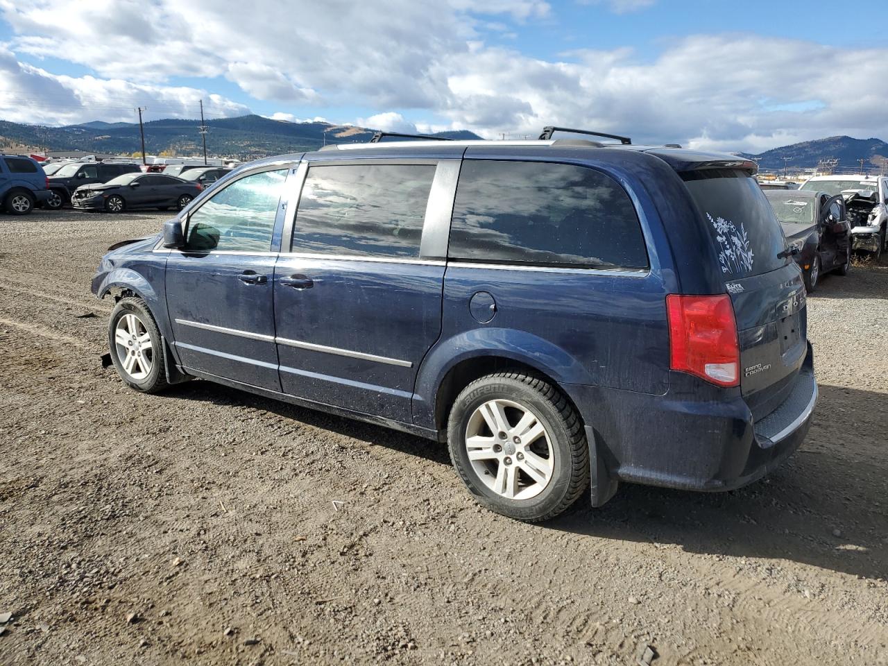 2014 Dodge Caravan - Image 2