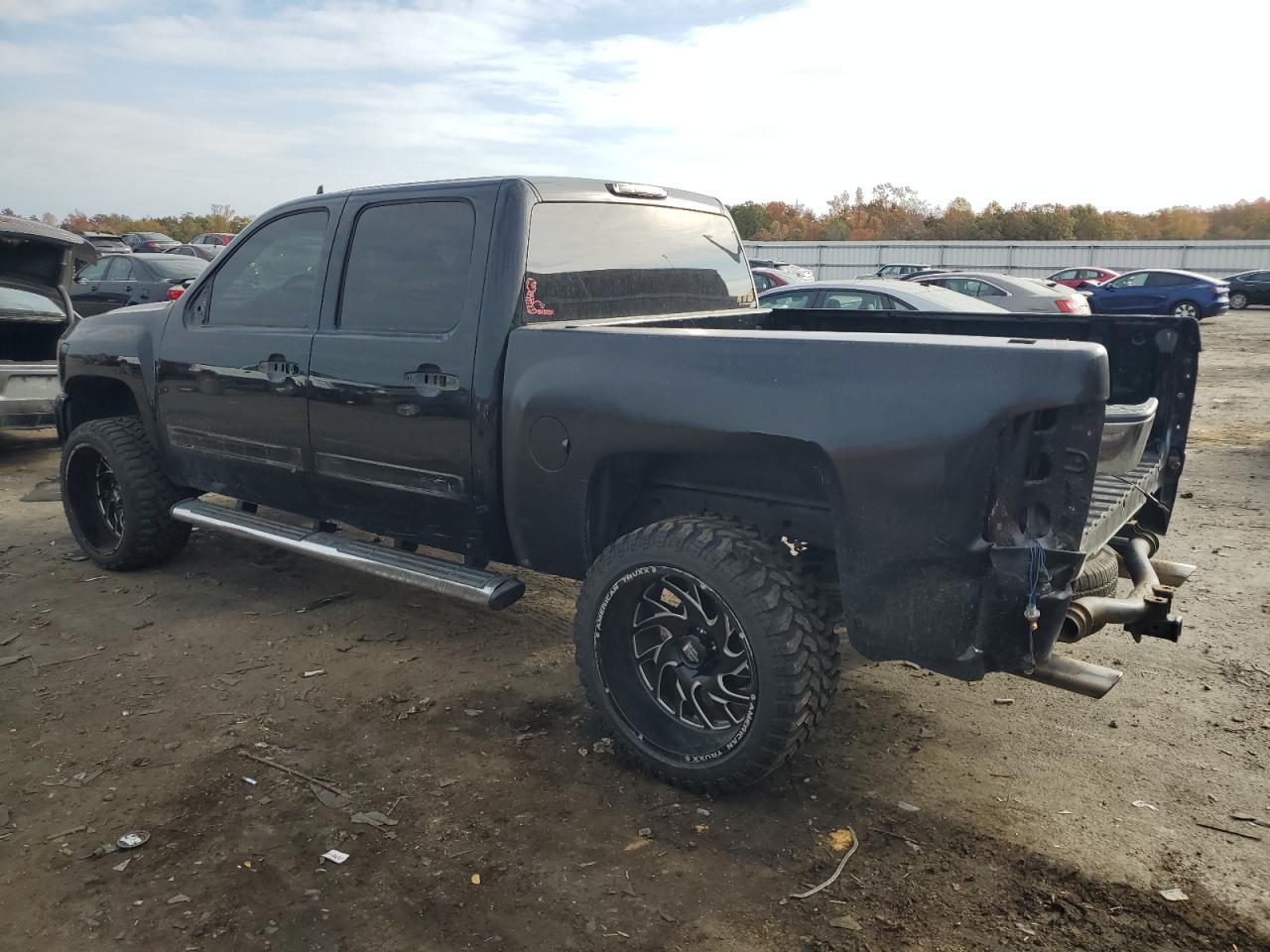 2010 Chevrolet Silverado - Image 2