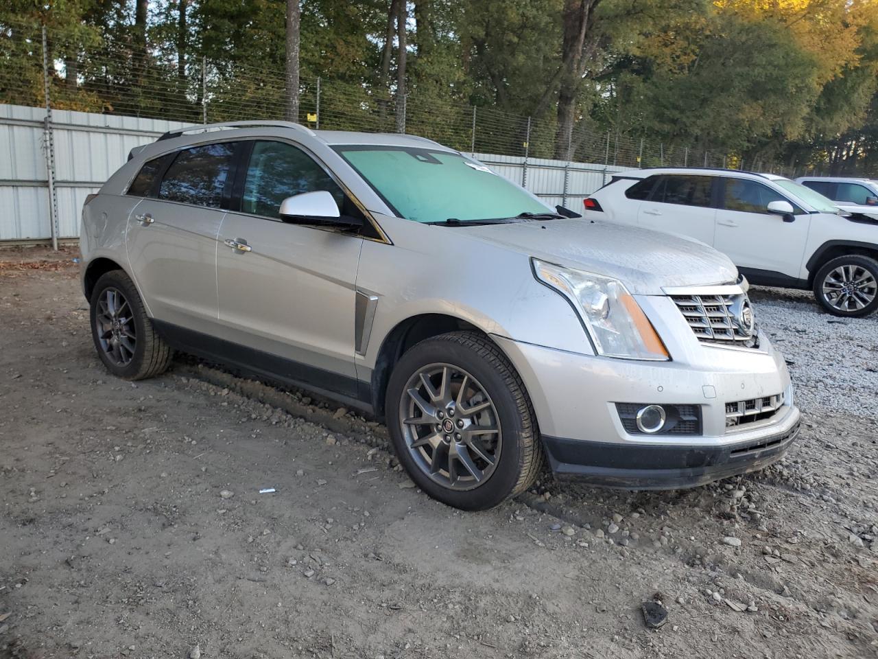 2016 Cadillac SRX - Image 4