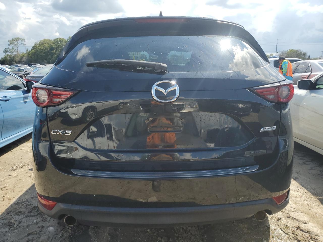 2017 Mazda Cx-5 Grand Touring VIN: JM3KFADL1H0158075 Lot: 74127094