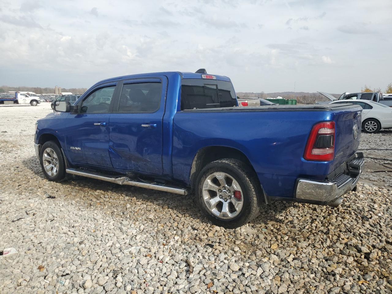 VIN 1C6SRFFT8KN637265 2019 RAM 1500 no.2