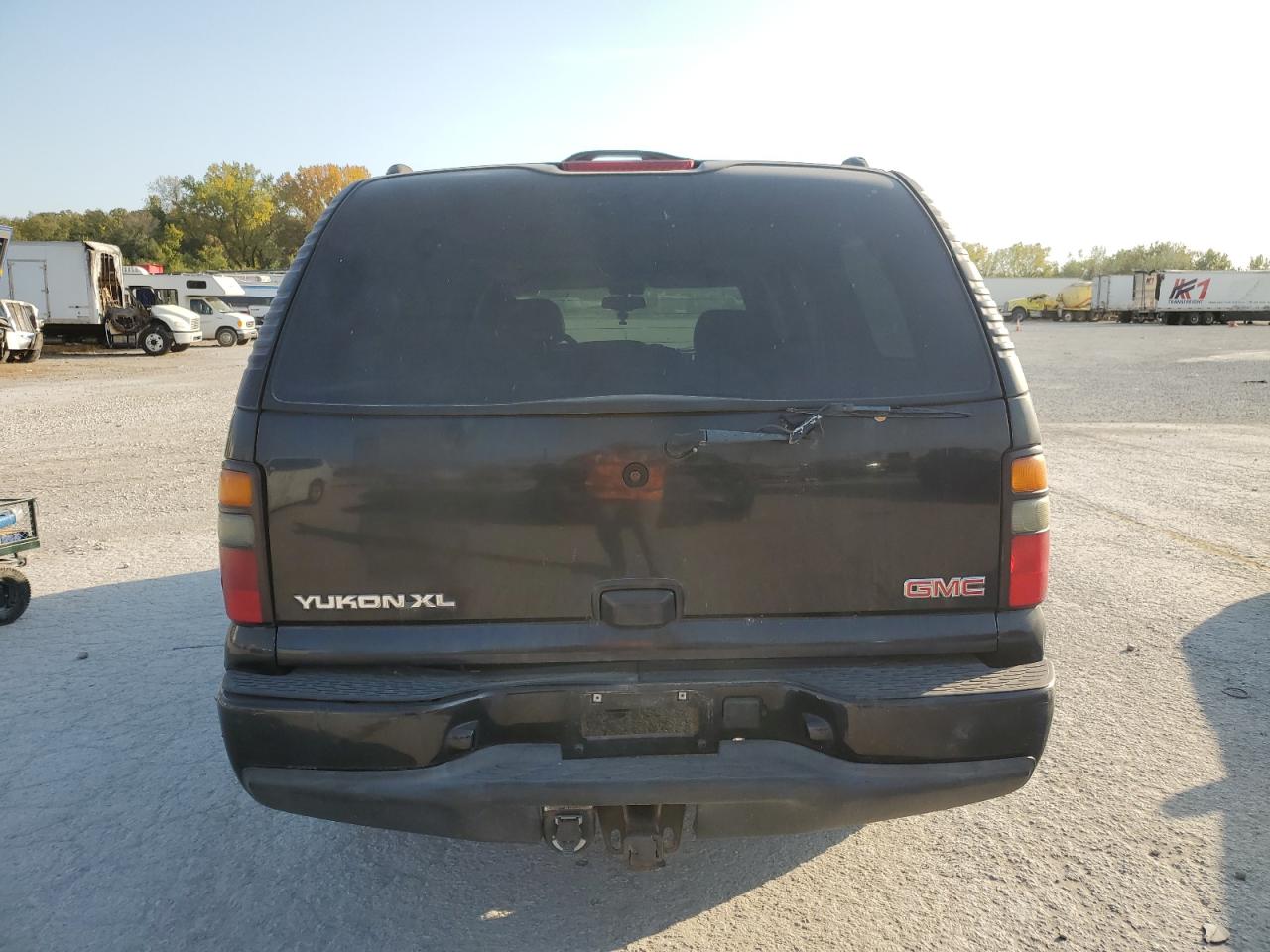 1GKFK66U44J288126 2004 GMC Yukon Xl Denali