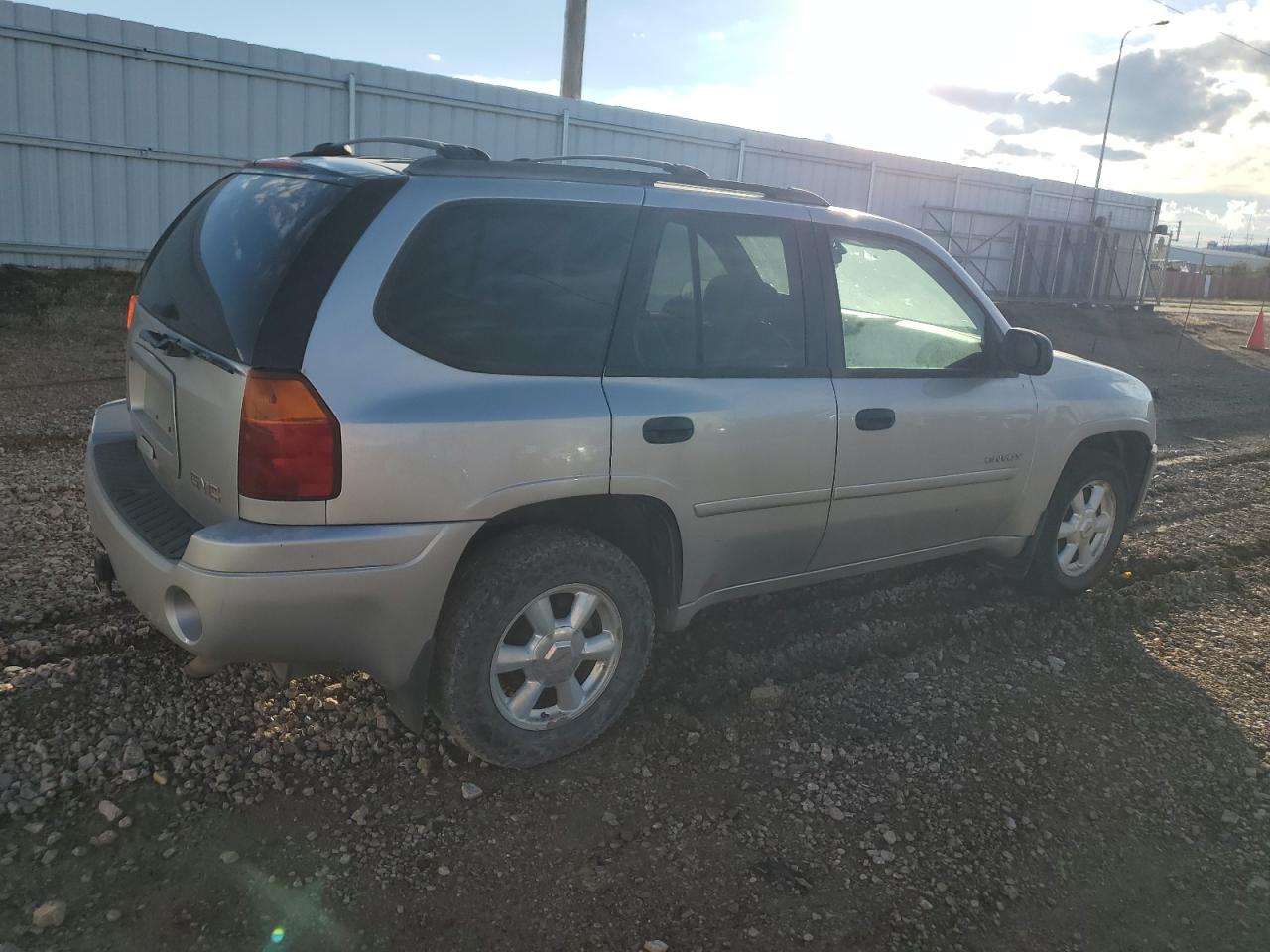 2006 GMC Envoy - Image 3