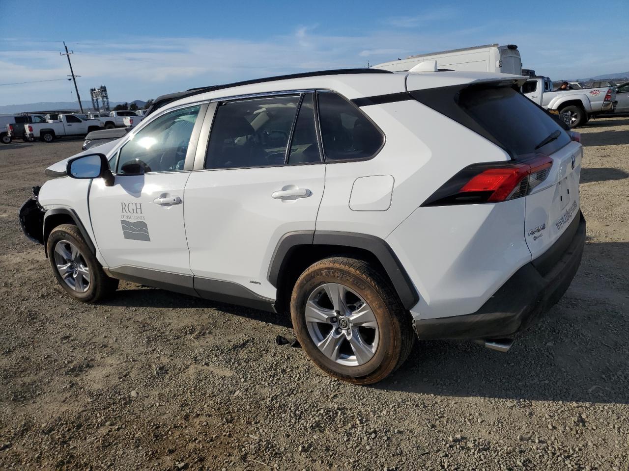 2022 Toyota RAV 4 - Image 2