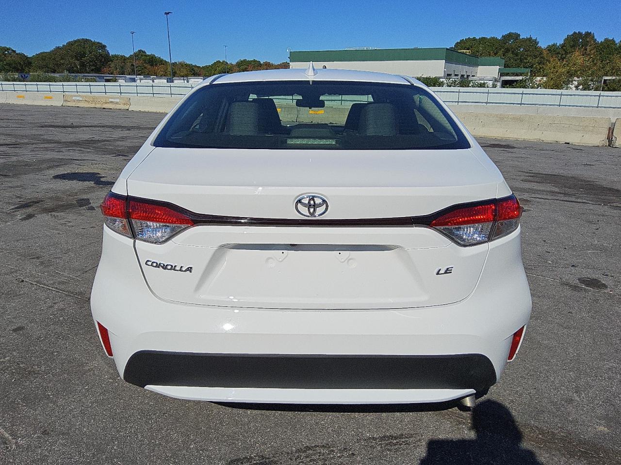 2021 Toyota Corolla Le VIN: JTDEPMAE3MJ120071 Lot: 75642024