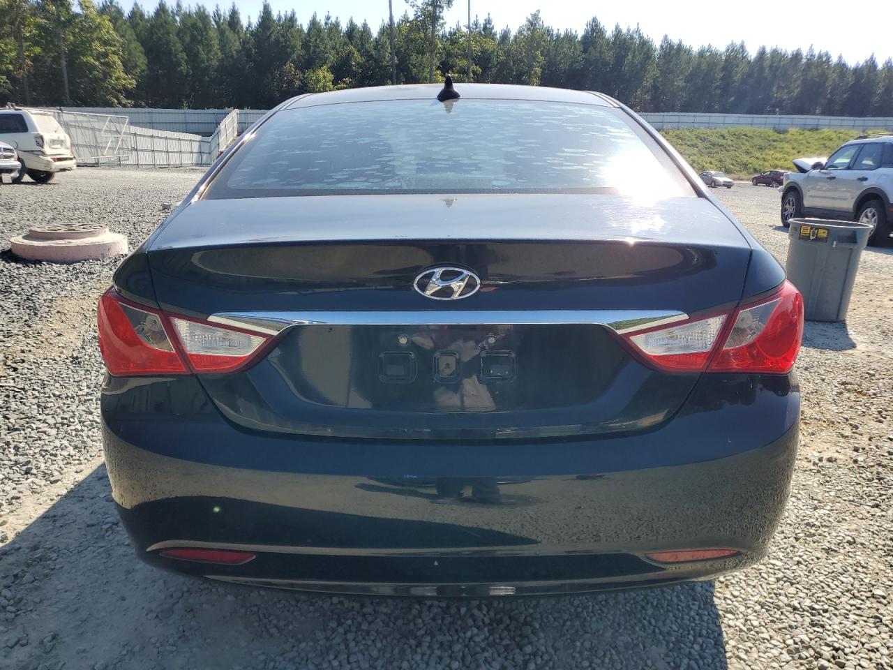 5NPEB4AC4BH041530 2011 Hyundai Sonata Gls