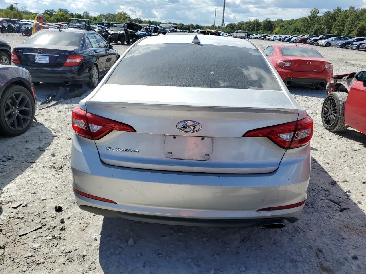 2017 Hyundai Sonata Se VIN: 5NPE24AF6HH563112 Lot: 73508364