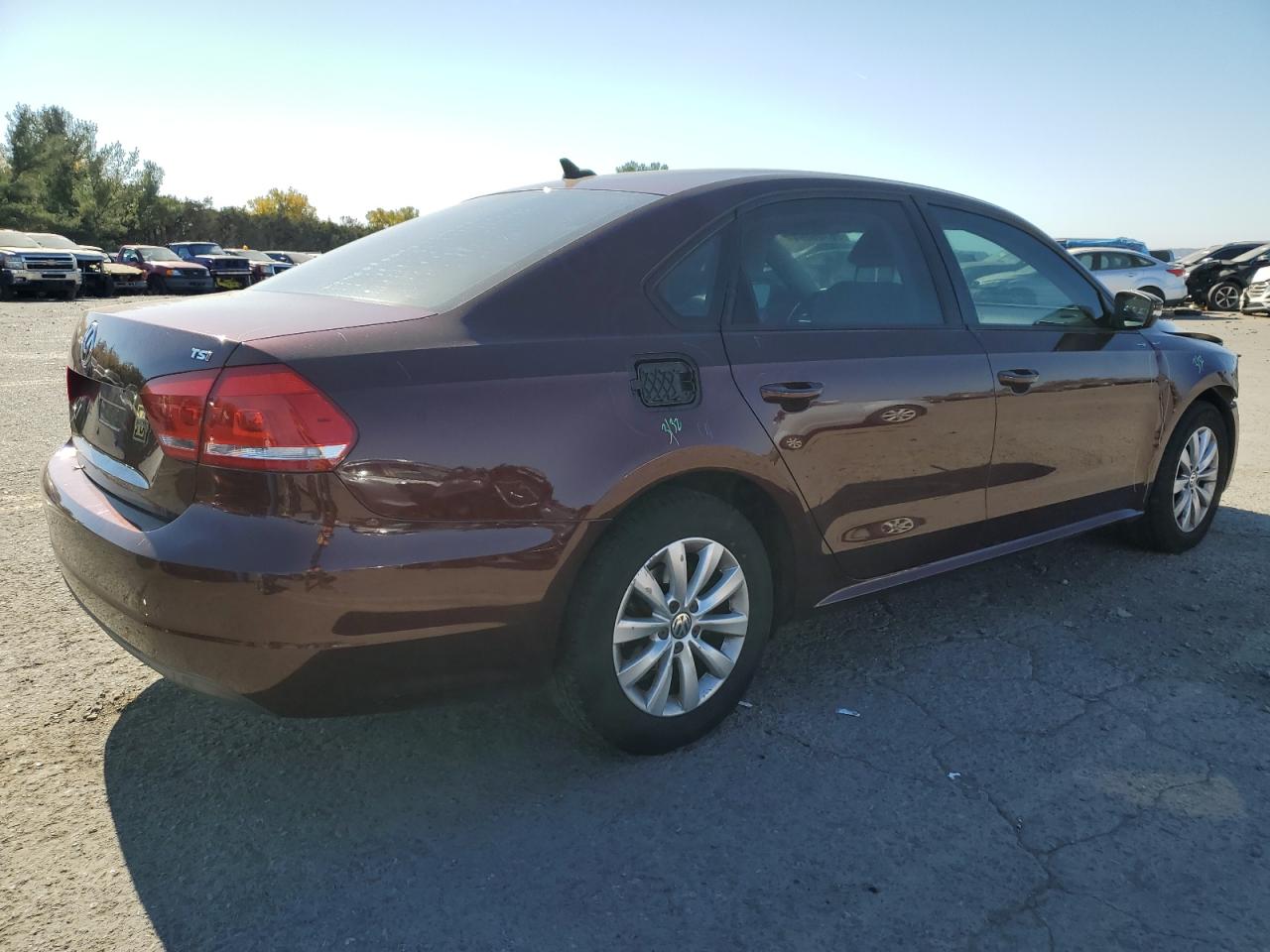 2014 Volkswagen Passat S VIN: 1VWAS7A3XEC104305 Lot: 76706094