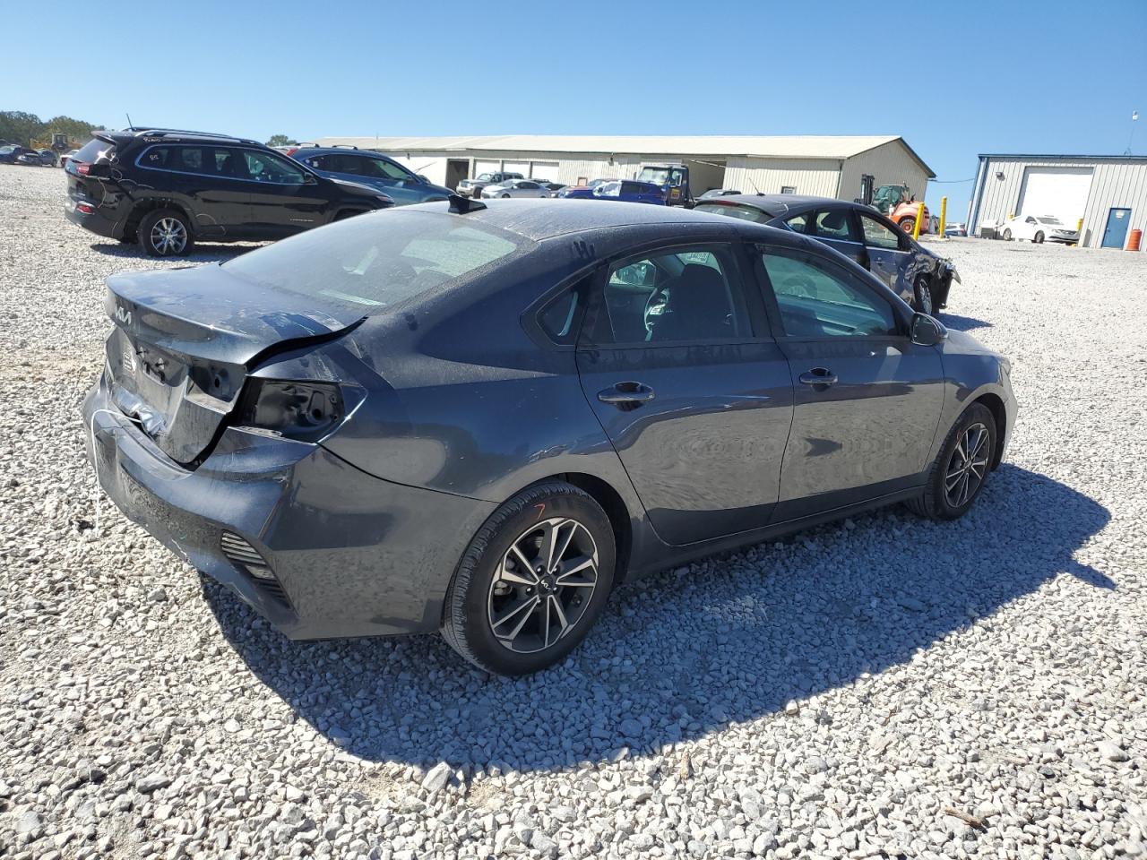 2023 Kia Forte - Image 3
