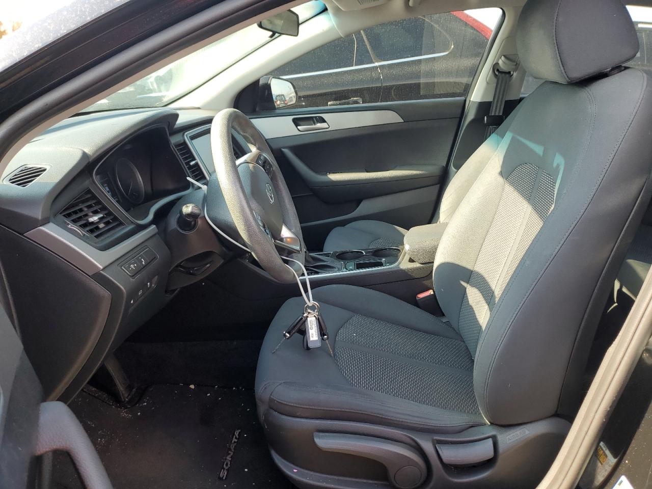 2018 Hyundai Sonata - Image 7