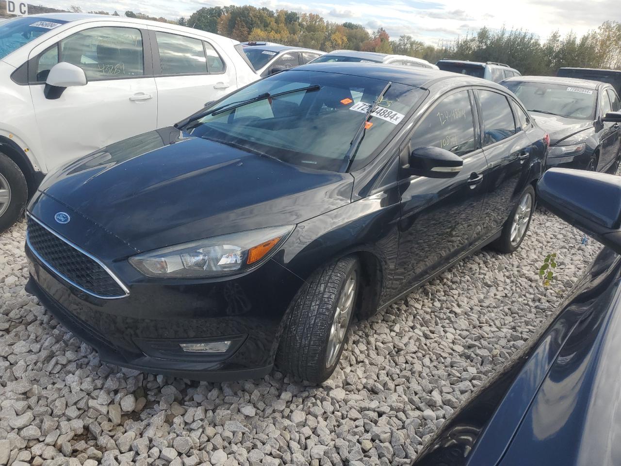 VIN 1FADP3F28FL286944 2015 FORD FOCUS no.1