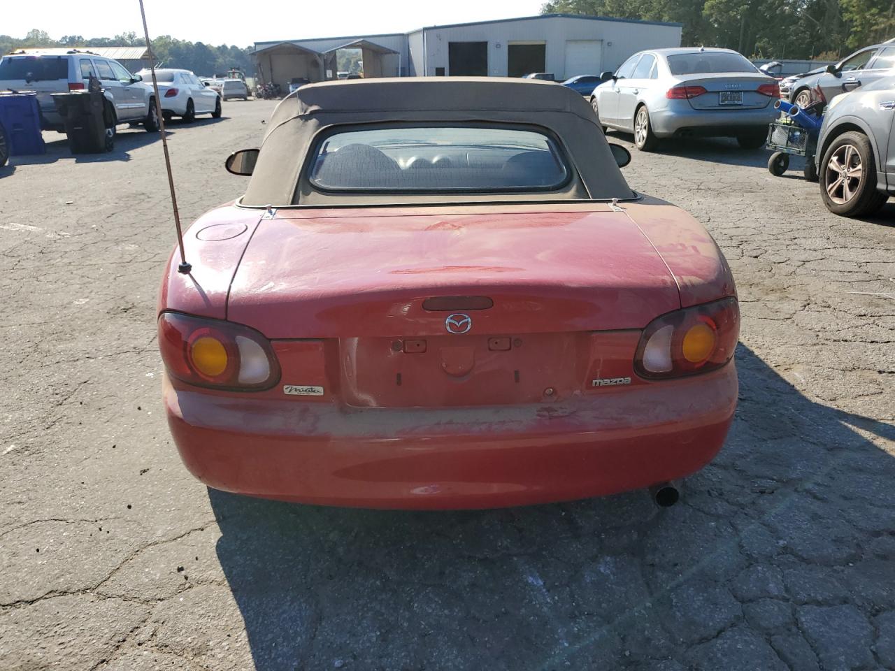 2000 Mazda Mx-5 Miata Base VIN: JM1NB3538Y0142631 Lot: 75130594