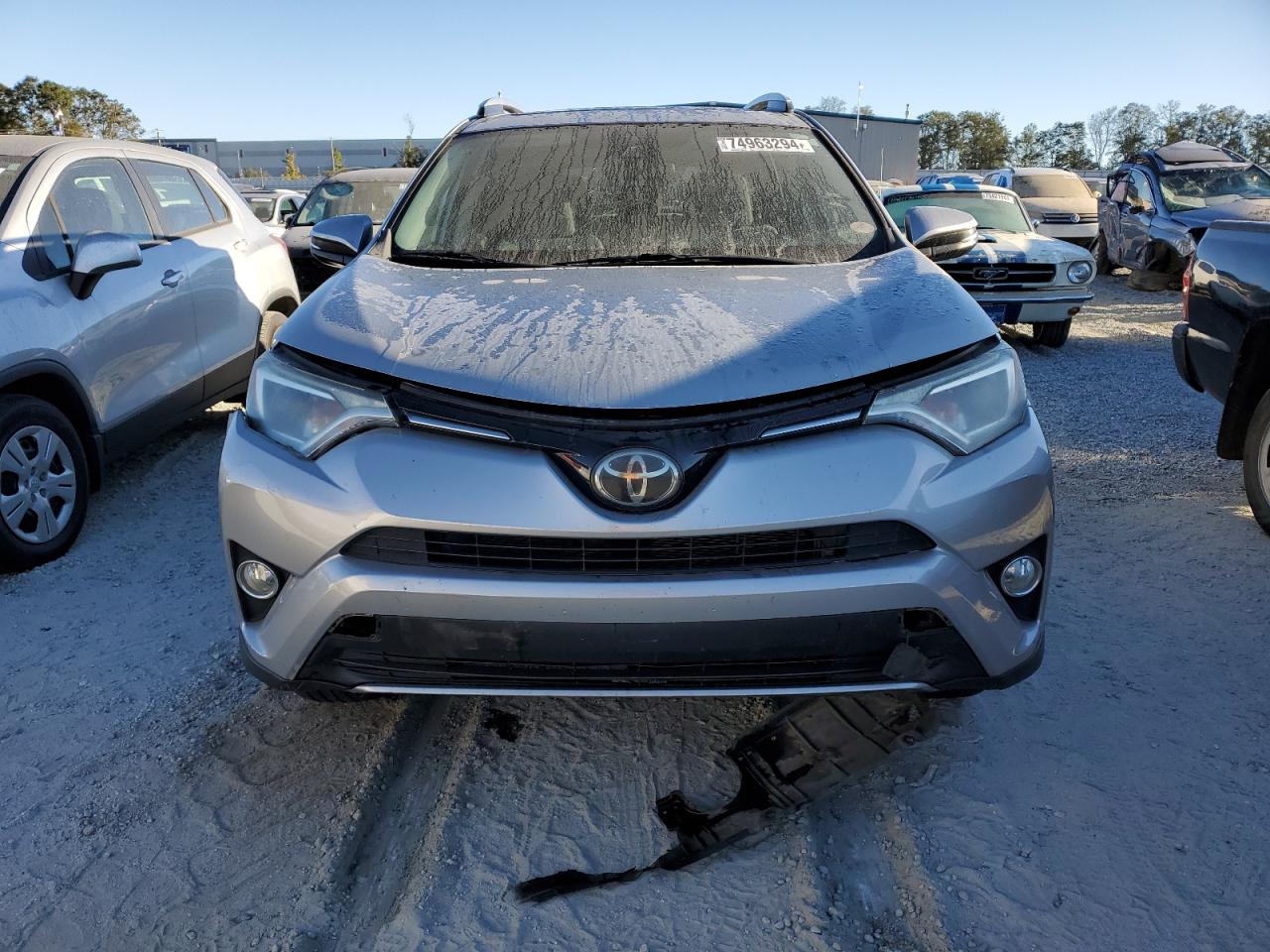 2017 Toyota RAV 4 - Image 5