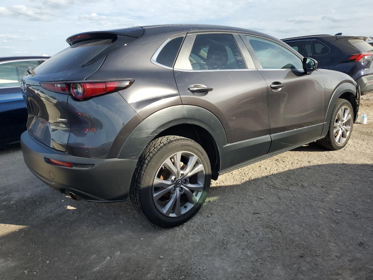 2021 Mazda CX-30 - Image 3