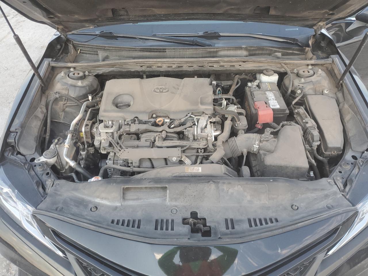 2019 Toyota Camry - Image 12