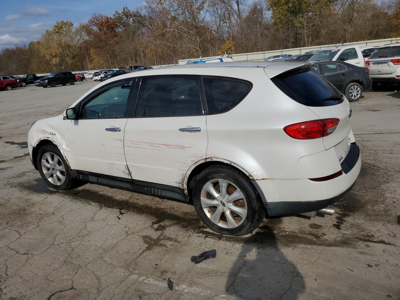 2007 Subaru Tribeca - Image 2