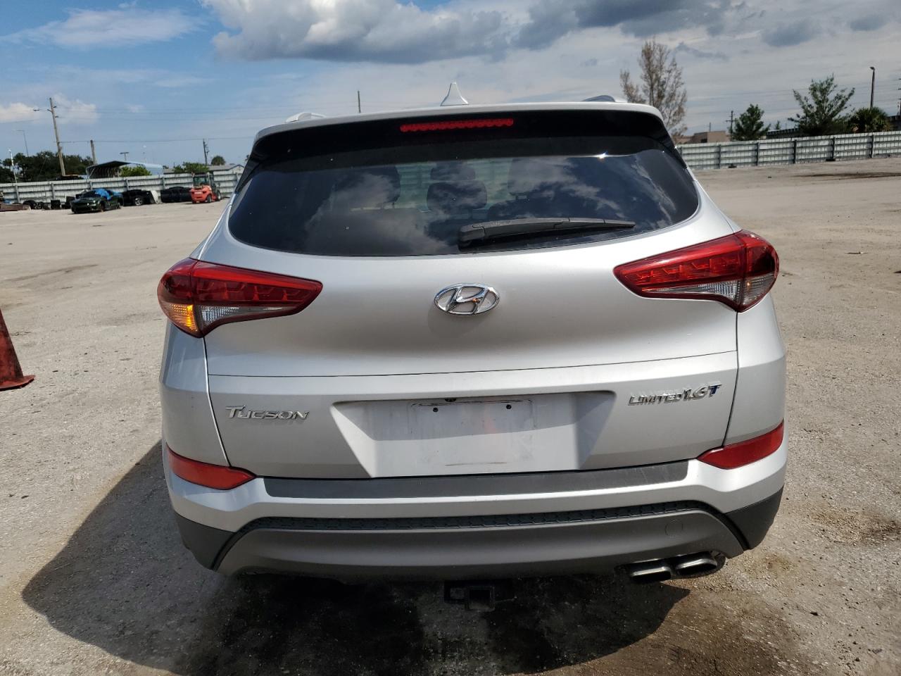 2016 Hyundai Tucson Limited VIN: KM8J33A2XGU157157 Lot: 76098624